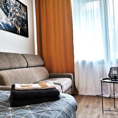 Podwale Apartment - Self Check-In 24H Wrocław Extérieur photo