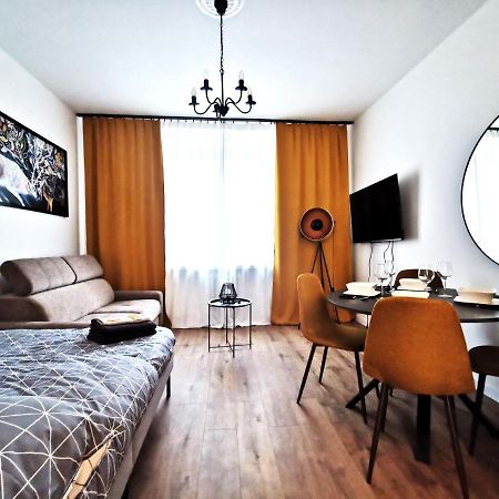 Podwale Apartment - Self Check-In 24H Wrocław Extérieur photo