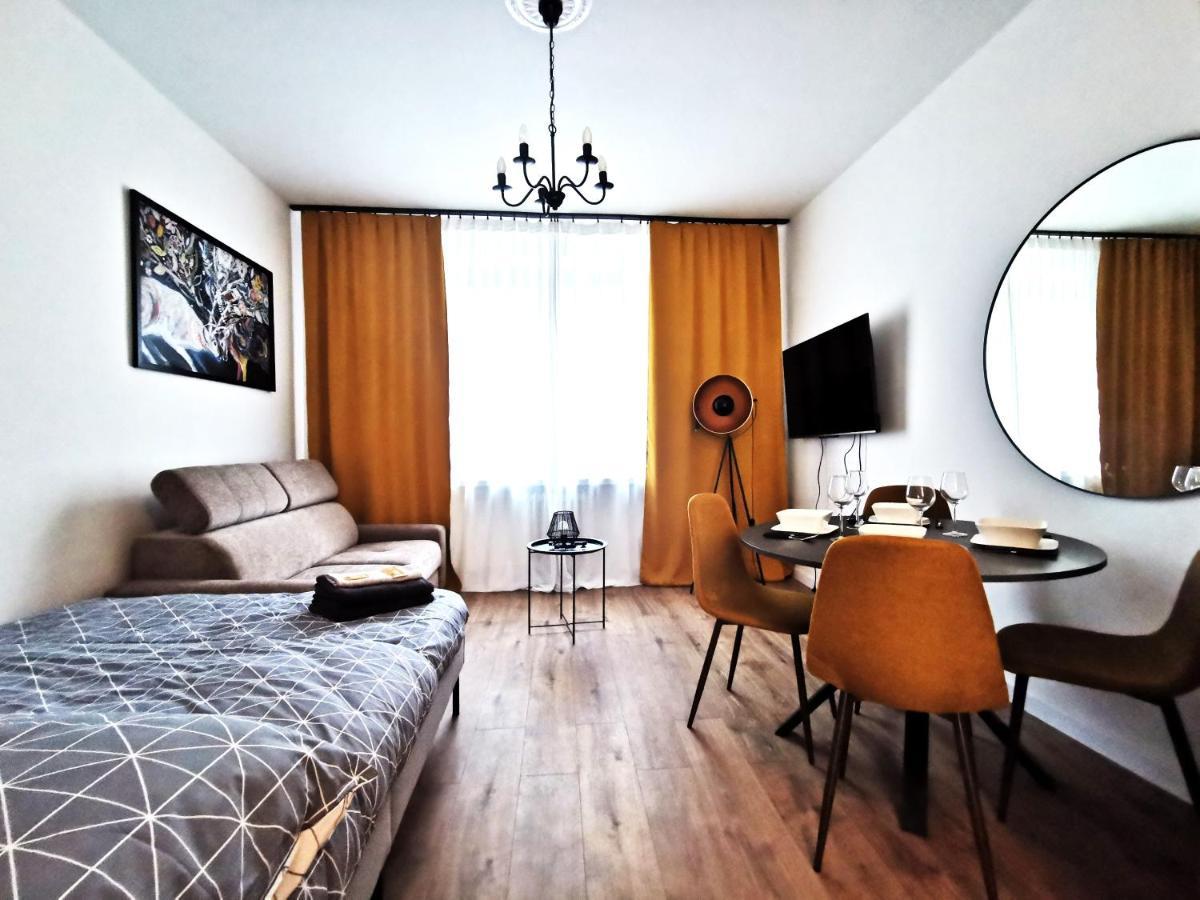 Podwale Apartment - Self Check-In 24H Wrocław Extérieur photo